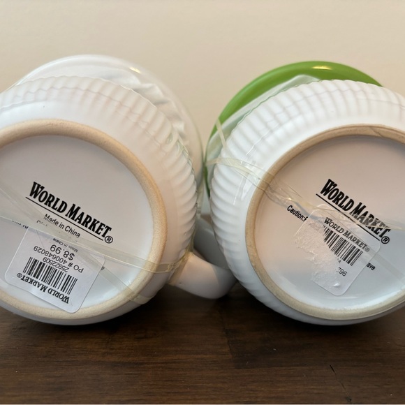 Mushroom Mugs - Brown and Green (Set of 2) - Picture 4 of 4